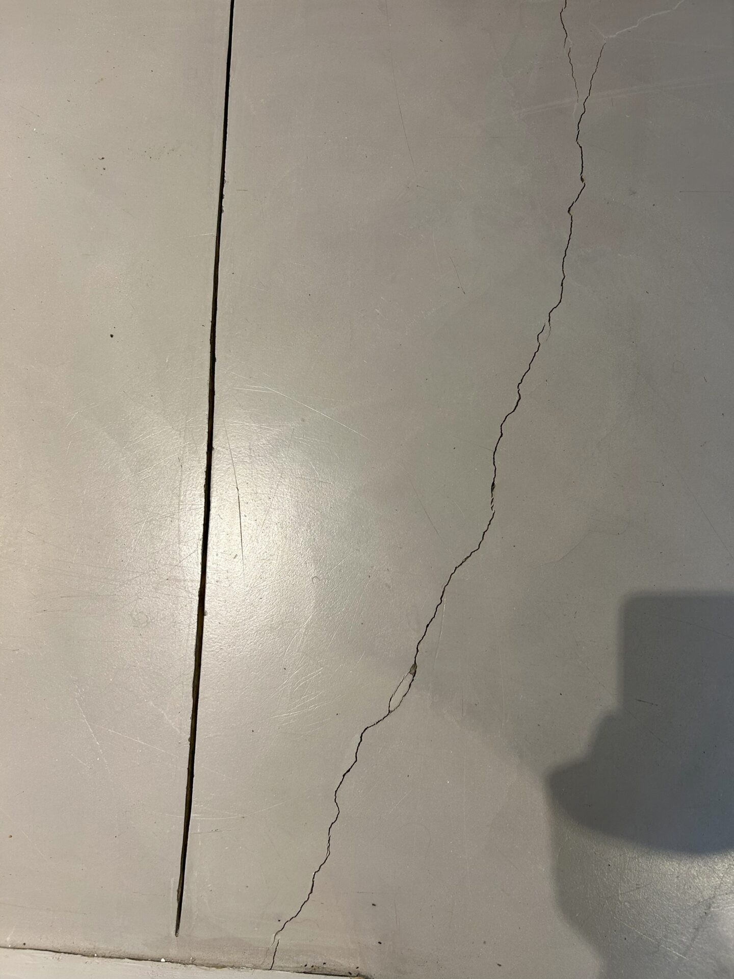 Sin grietas o fisuras 04